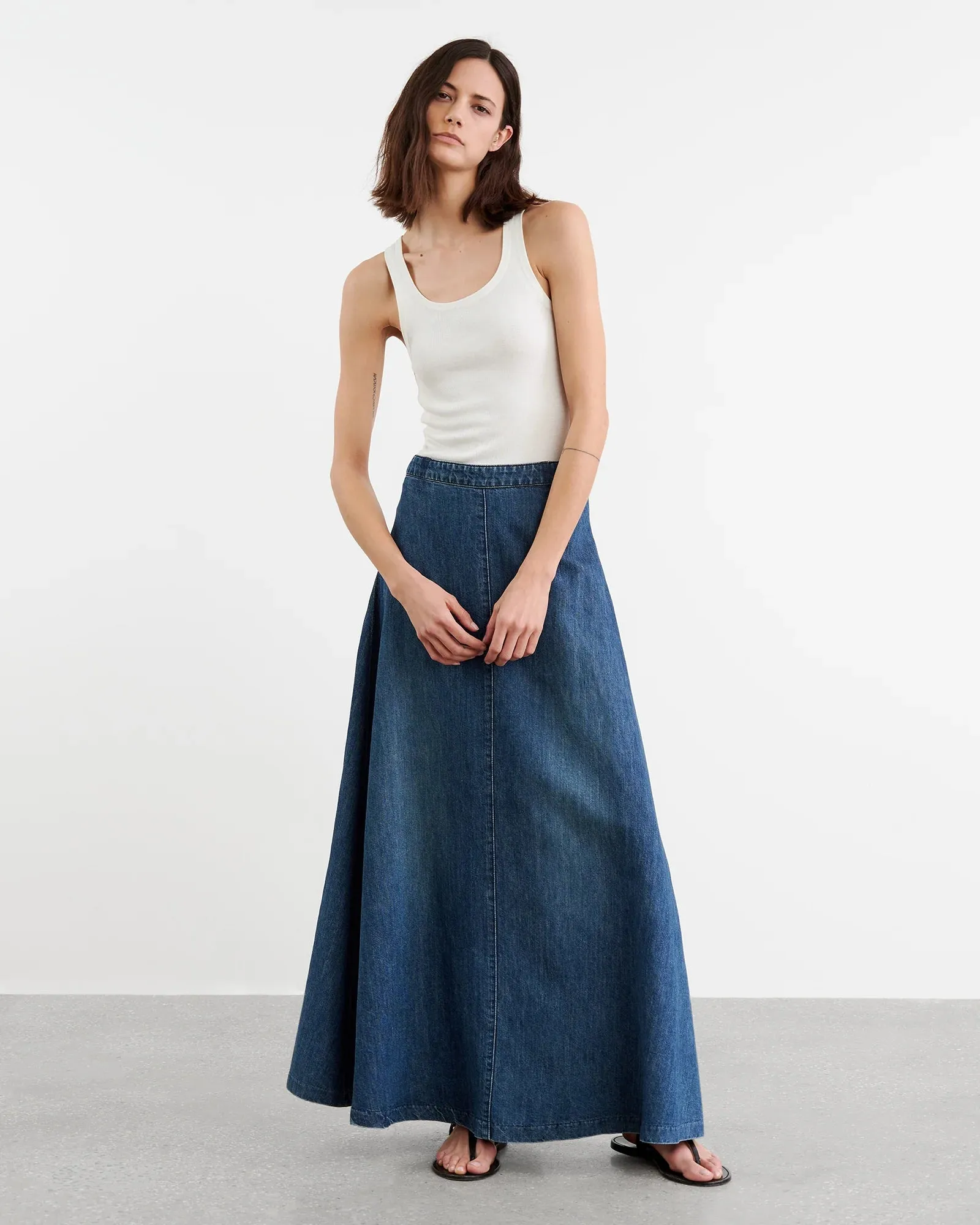 12170W1286 Astrid denim skirt