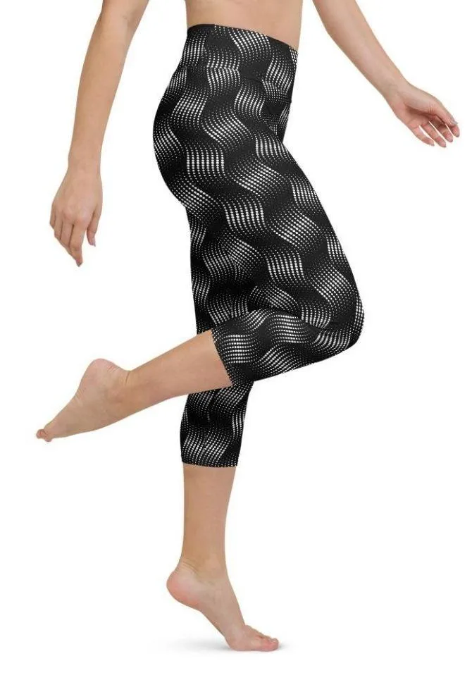 3D Black Pattern Yoga Capris