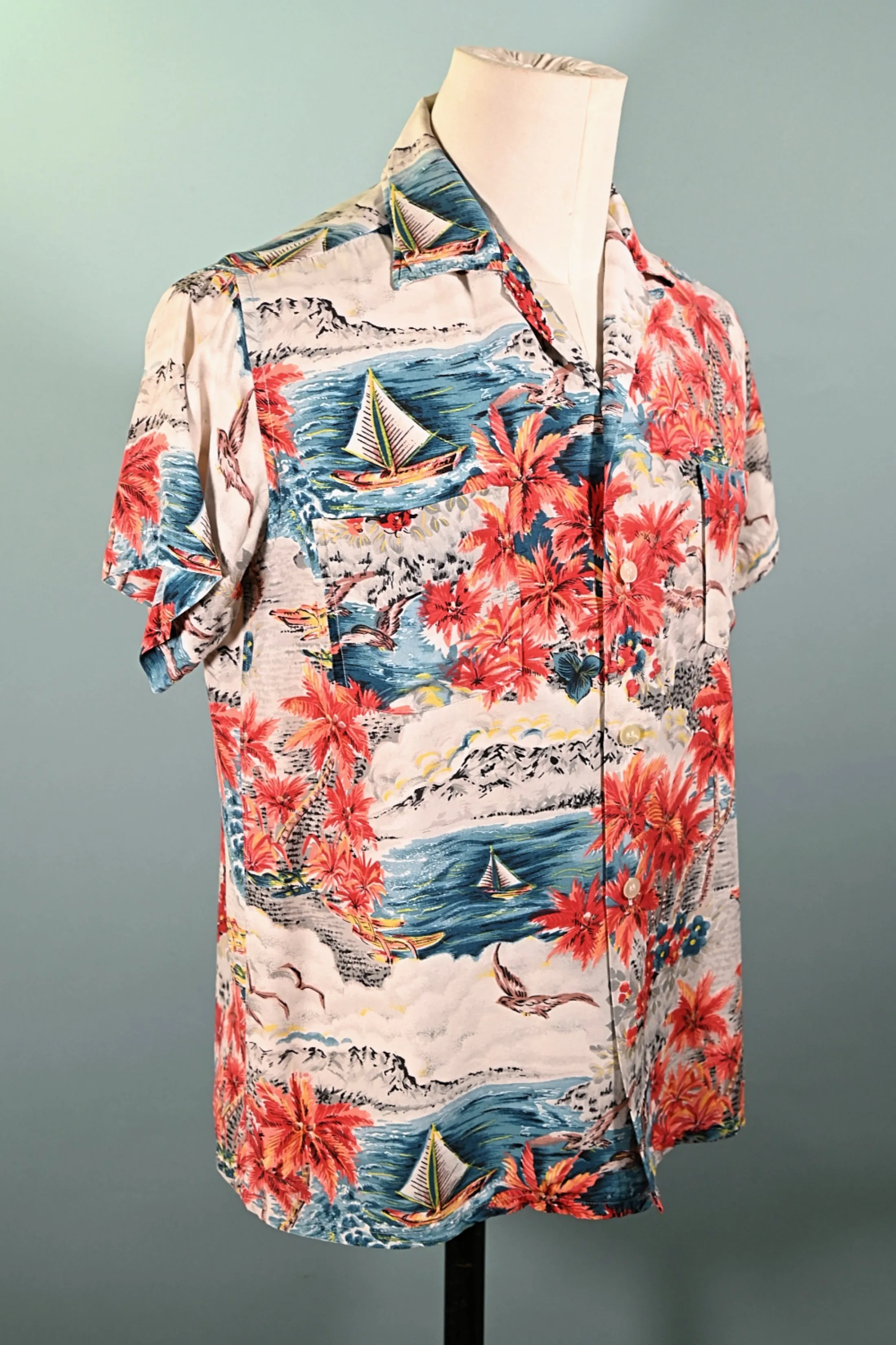 Aloha Screen Print Vintage 50s Rayon Hawaiian Shirt, Made in Japan M