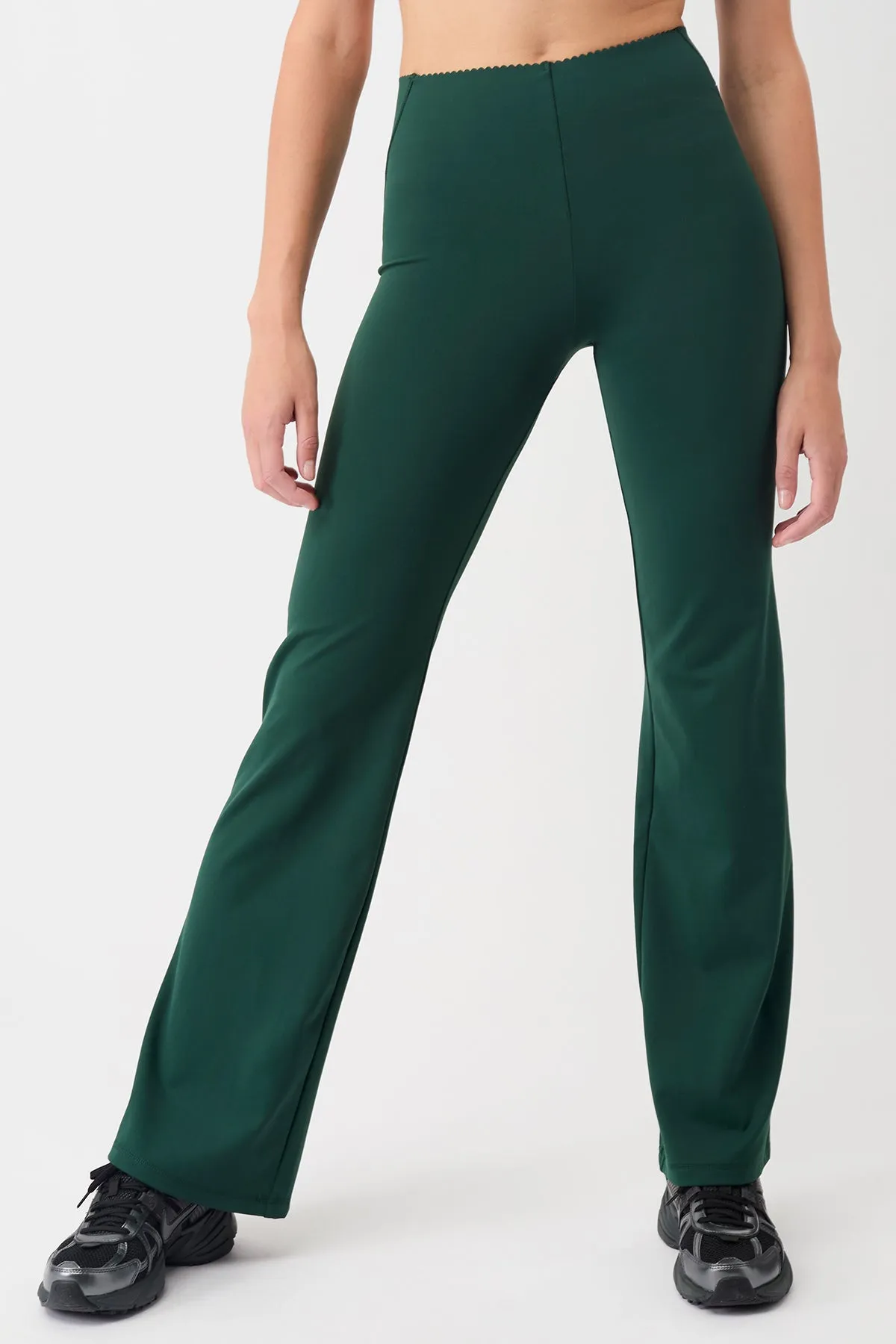 Flared Workout Pants (Seaweed)