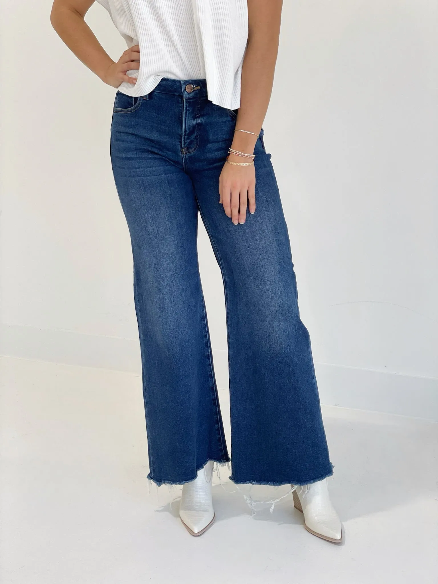 Hughes Wide Leg Jean