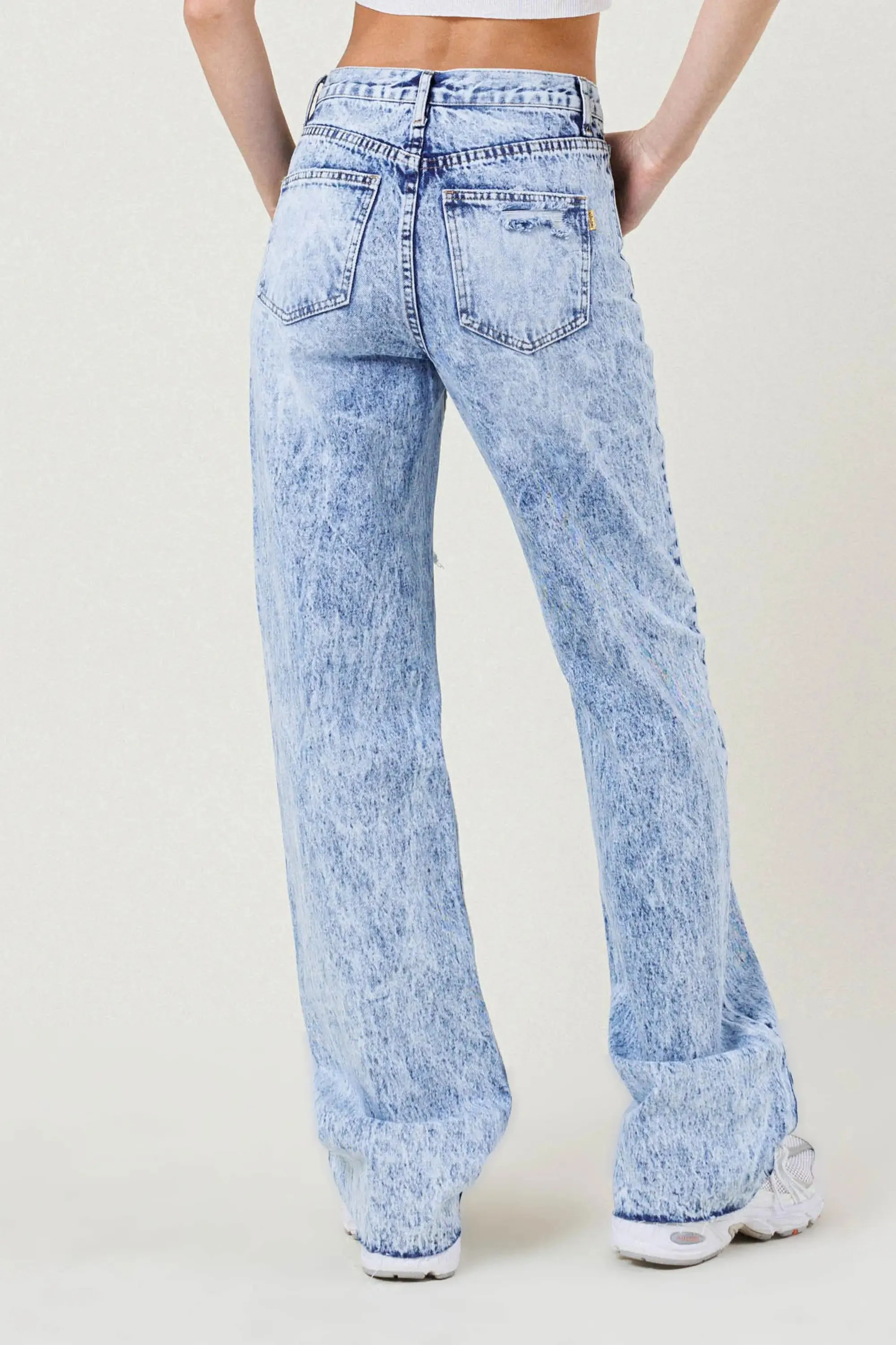 Icy Summer Wide Leg Jeans-Vibrant M.I.U