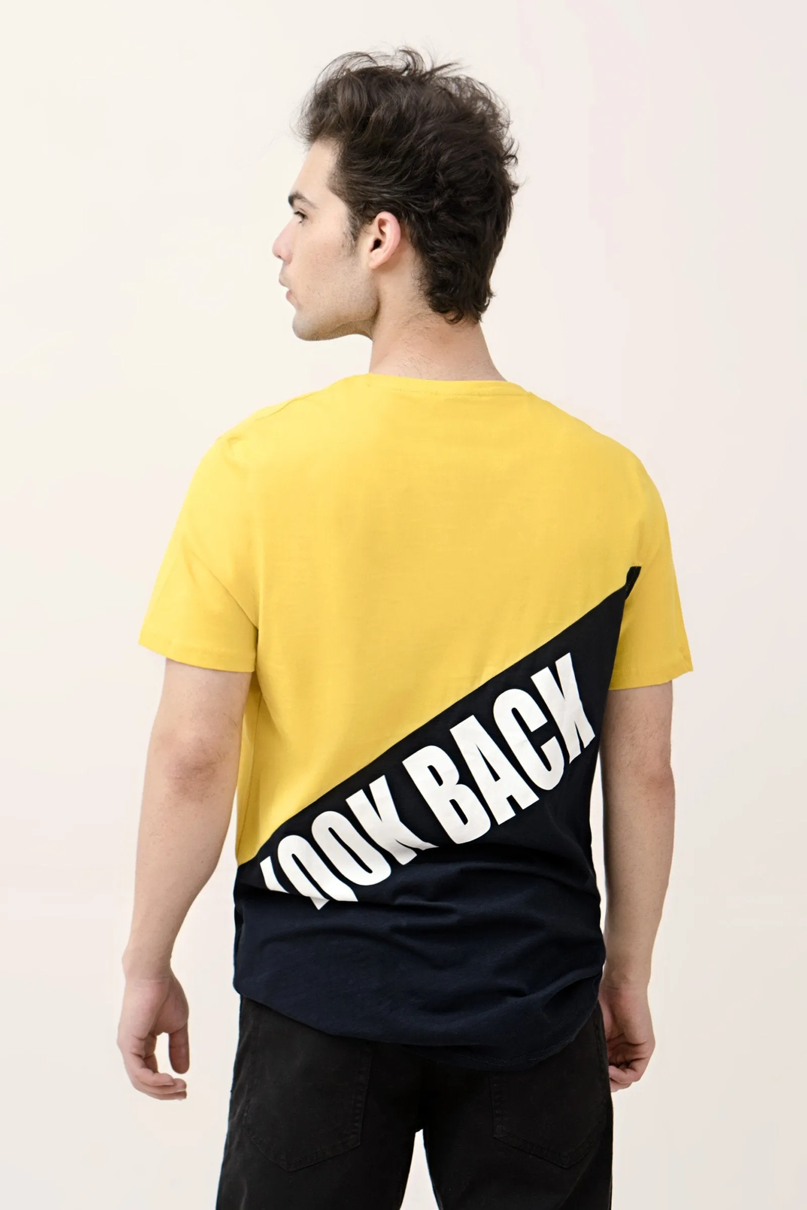 "Never Look Back" Printed T-Shirt