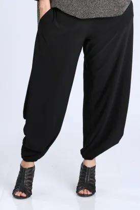 Side Pleats Detailed Wide Leg Pants