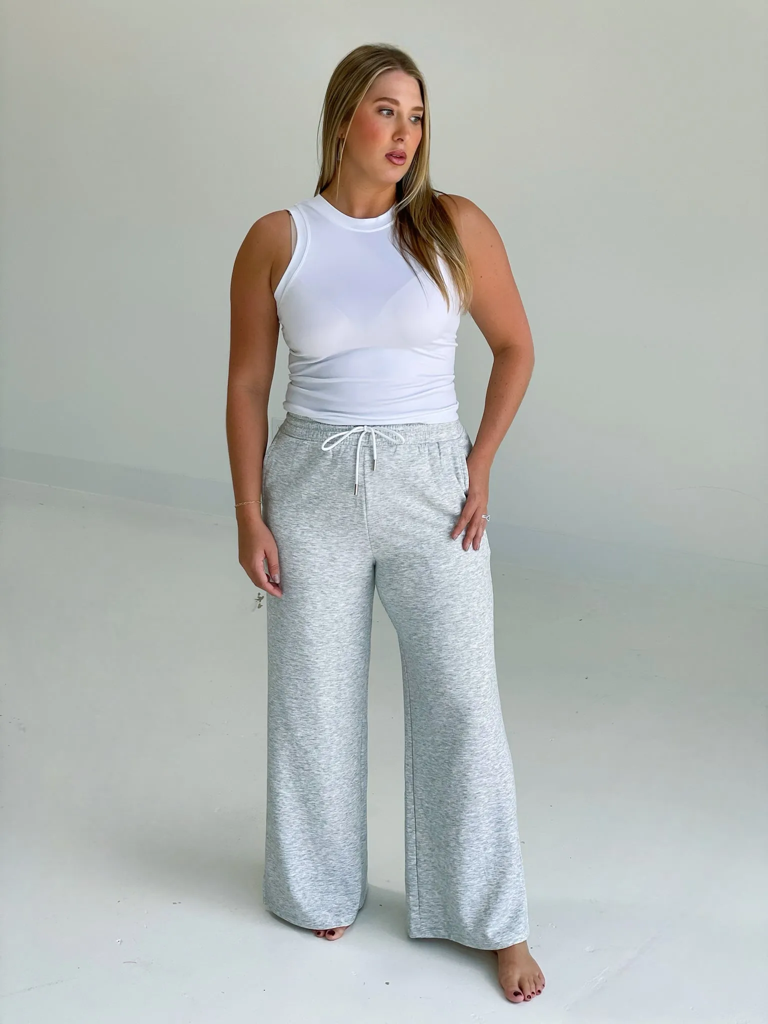 The Dive High Rise Pants - Grey