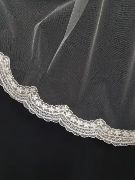 Veil 130misc: Light Ivory Fingertip Veils with Lace Trim